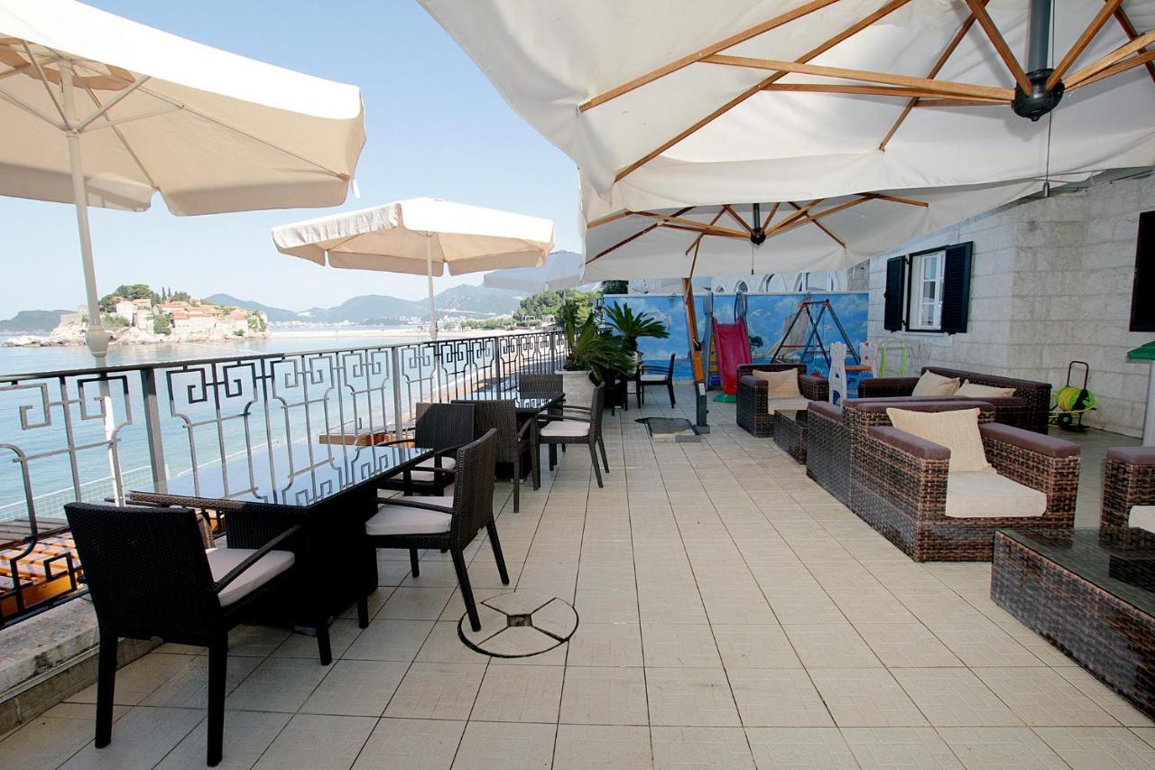 Studio Apartman Sveti Stefan Apartment Luaran gambar