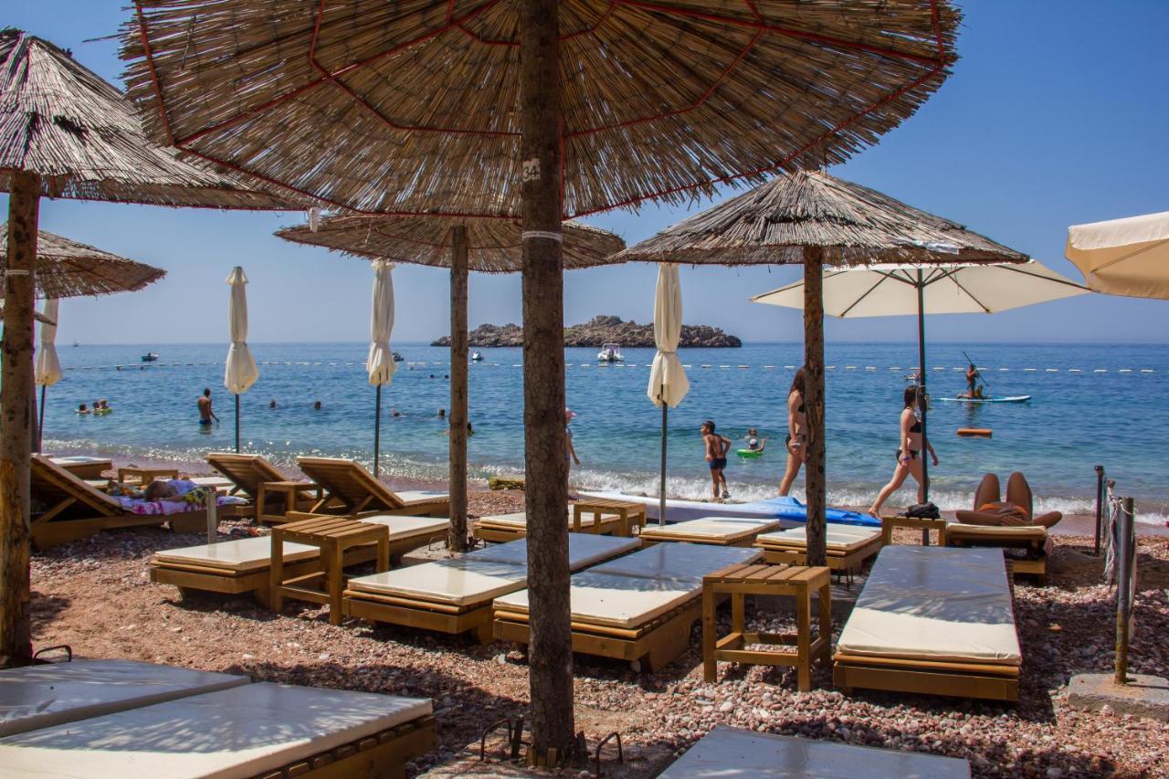 Studio Apartman Sveti Stefan Apartment Luaran gambar